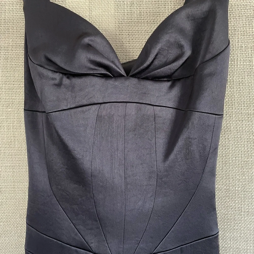 Form fitting cocktail dress - size 6 - navy - Picture 3 of 9